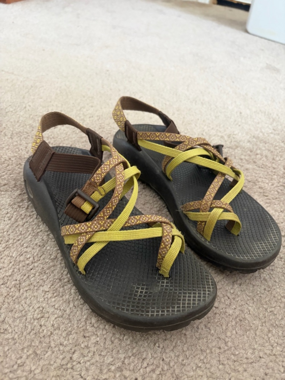 Women’s chacos